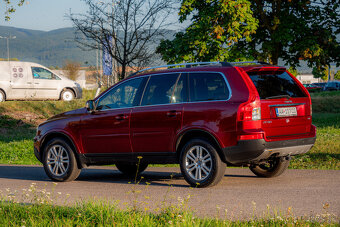 Volvo XC90 - 2