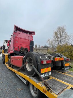 Renault Magnum 440DXI EURO3 na nahradni dily - 2