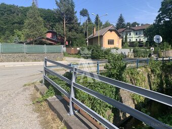 GARÁŽ V UZAVRETOM AREÁLI ČERMEĽ, KOŠICE-SEVER OPROTI SUCHODO - 2