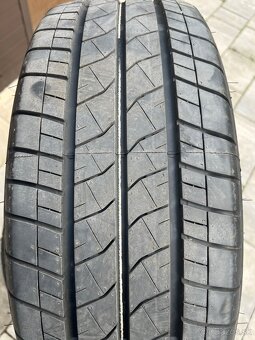 BRIDGESTONE 215/65 R16 C DURAVIS. - 2