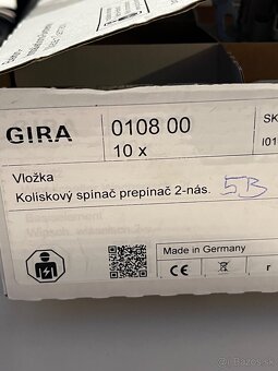 GIRA spínač 5B - 2