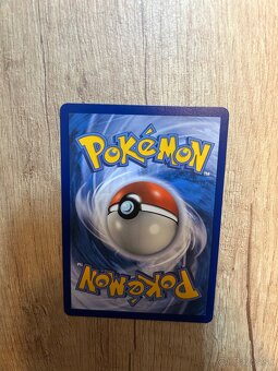 Pokemon Charizard - 2