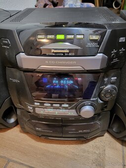 Hifi Panasonic SA-AK15.
 - 2