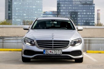 Mercedes-Benz E trieda Sedan 220 d 4MATIC A/T - 2