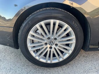 VW R32 5X112 R17 - 2
