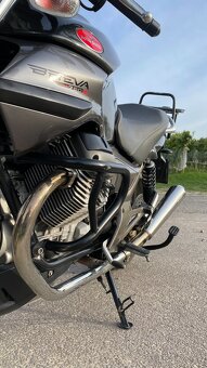 Moto Guzzi Breva 750 ie - 2