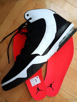 Jordan Max tenisky 47/5 31cm Basketbal - 2
