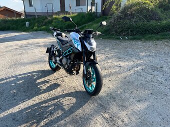 Cf moto 300 - 2