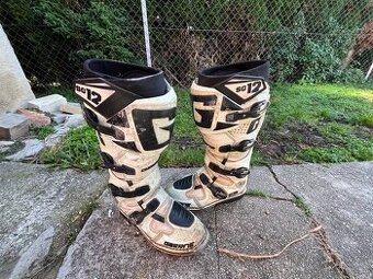 Čižmy Gaerne SG12 + Chránič hrude UFO - 2