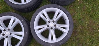 Letna sada original Seat 5x100 215/40 R17 - 2