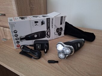 Holiaci strojček - 2