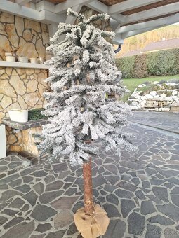 stromček vianočný na kmeni - 2