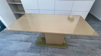 Jedálenský stôl - 2