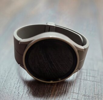 Hodinky Samsung Galaxy Watch 5 PRO - 2