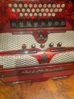 Italská heligonka Accordiola (diatonka) - 2