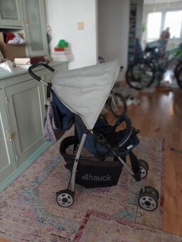 Hauck sportovy skladaci kocik (ala golfovy) - 2