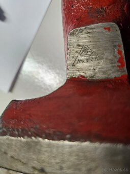 predám cca 15 cm zverák značky MORA - 2