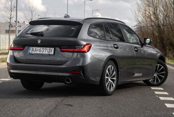 BMW Rad 3 Touring 318i A/T - 2