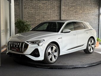 Audi E-tron 50 quattro S line - 2