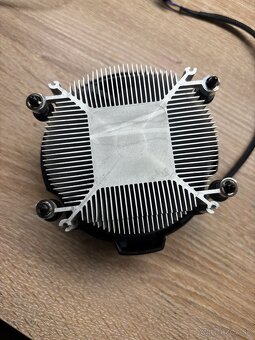 AMD chladič Wraith Spire (bez podsvietenia) - 2