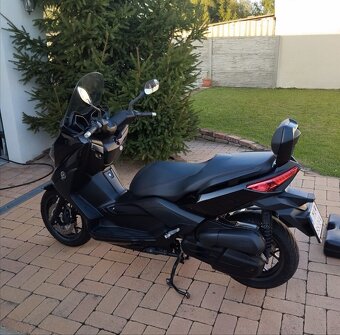 Yamaha X-MAX - 2