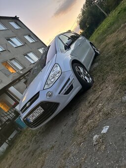 Predám Ford SMAX 2L 120kW - 2