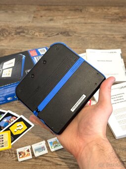 Nintendo 2DS original balenie + 3 hry - 2
