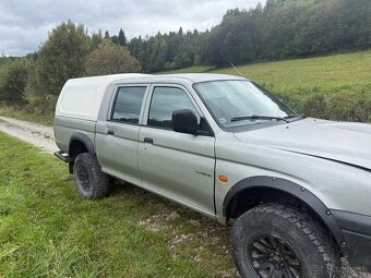 Mitsubushi L200 - 2