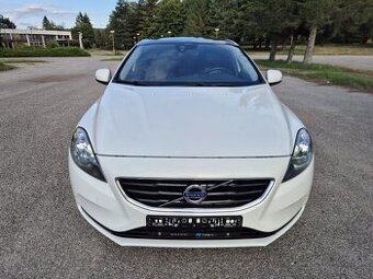 Volvo V40 D4 - 2