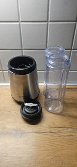 Mixér / shaker Russell Hobbs - 2