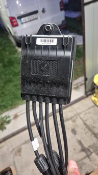 Predám menič Growatt - 2