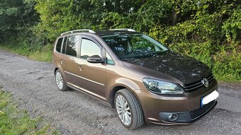 Volkswagen Touran 2.0TDi DSG r.v 2013 - 2