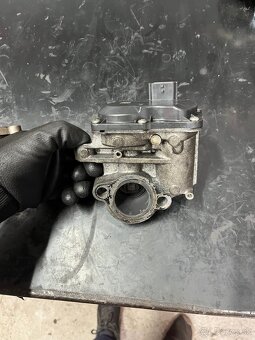 EGR ventil Renault , Nissan , Dacia 147102408R - 2