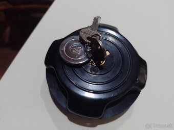 Uzáver nádrže UZOVKA - 2