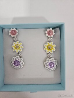 Petra Toth nausnice visiace pivonky - 2