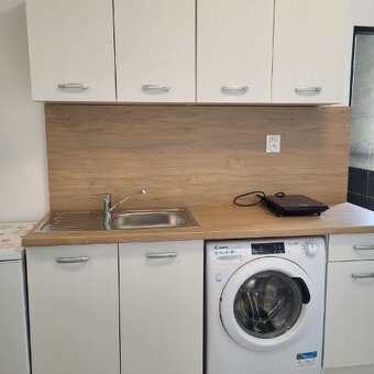 Realitný kancelária REALADR s.r.o. - 2