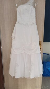 Predám svadobné šaty - 2