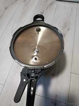 Tlakovy hrniec tescoma - 2