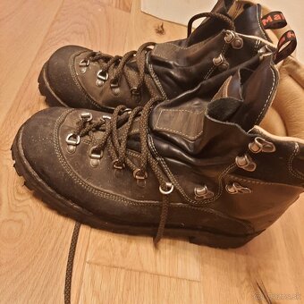 Turistické topánky Makara - 2