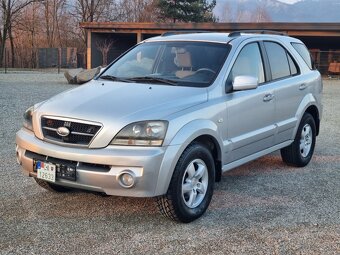 KIA SORENTO 2,5CRDi  4x4  MANUAL - 2