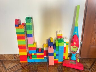 Predam Mega Bloks Mašinka Tomáš S Kockami - 2