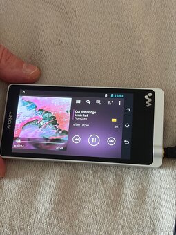 Sony Mp3 - 2