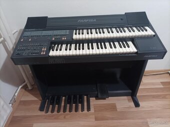 Syntetizátor, elektrický organ FARFISA TS600. - 2