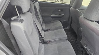 Toyota Prius Plus + LPG - 2
