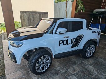 Autičko Mercedes Pickup X - 2
