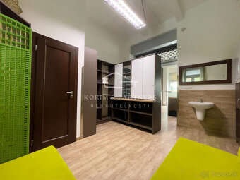 Prenájom, 40 m² priestoru v centre Nových Zámkov - 2