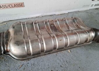 Stredovy tlmic bmw e 60 benzin - 2