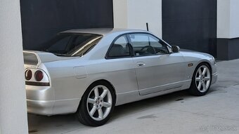 NISSAN SKYLINE R33 GT-S - 2