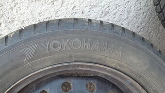 Zimne pneu 175/65/R15 yokohama - 2
