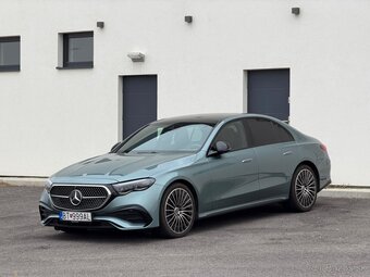 Mercedes-Benz E 220 d 4MATIC / 2025 - 2